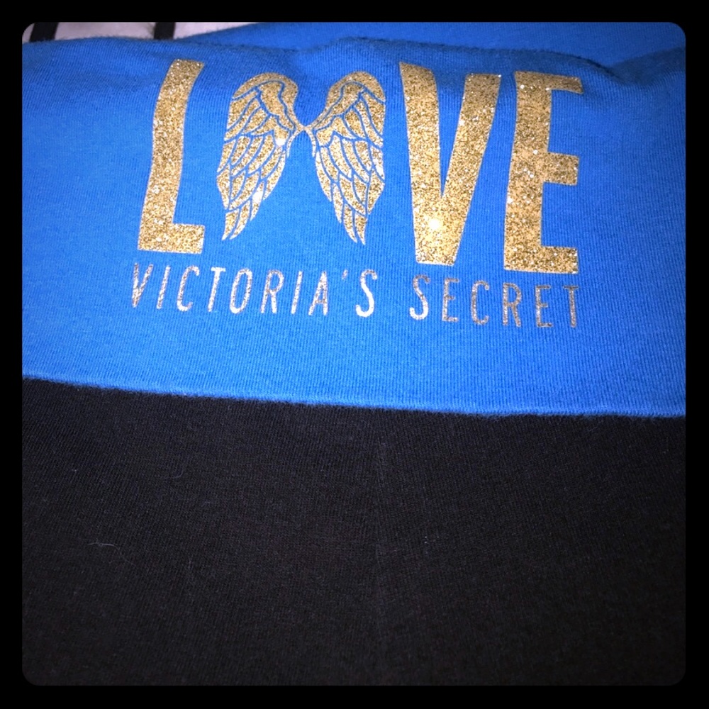 GUC VICTORIA SECRETS XL yoga pants short in length